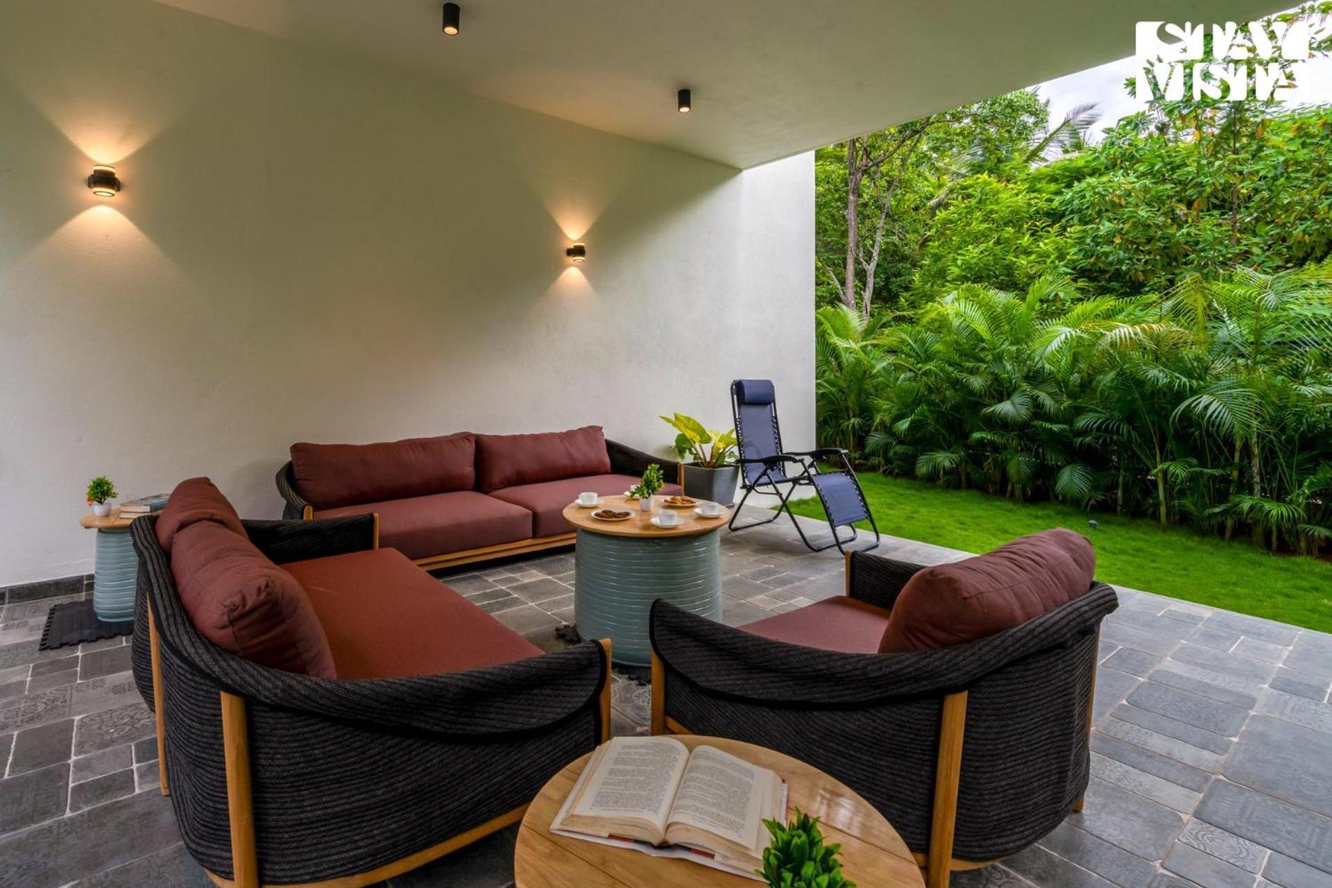 Stayvista At M Villa With Breakfast Included 벵갈루루 외부 사진