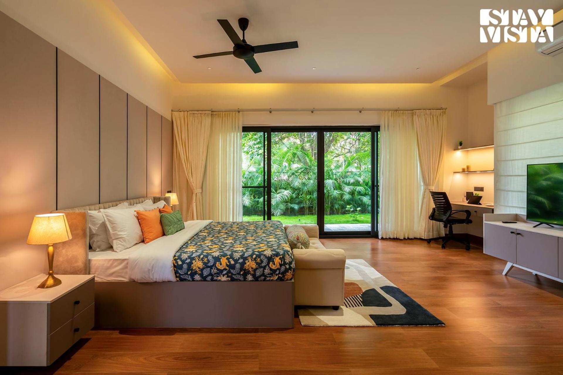 Stayvista At M Villa With Breakfast Included 벵갈루루 외부 사진