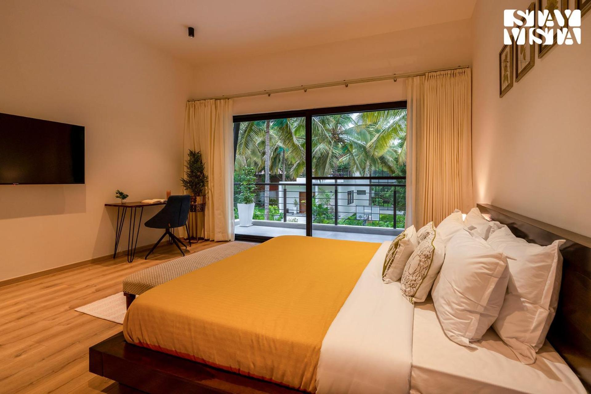 Stayvista At M Villa With Breakfast Included 벵갈루루 외부 사진